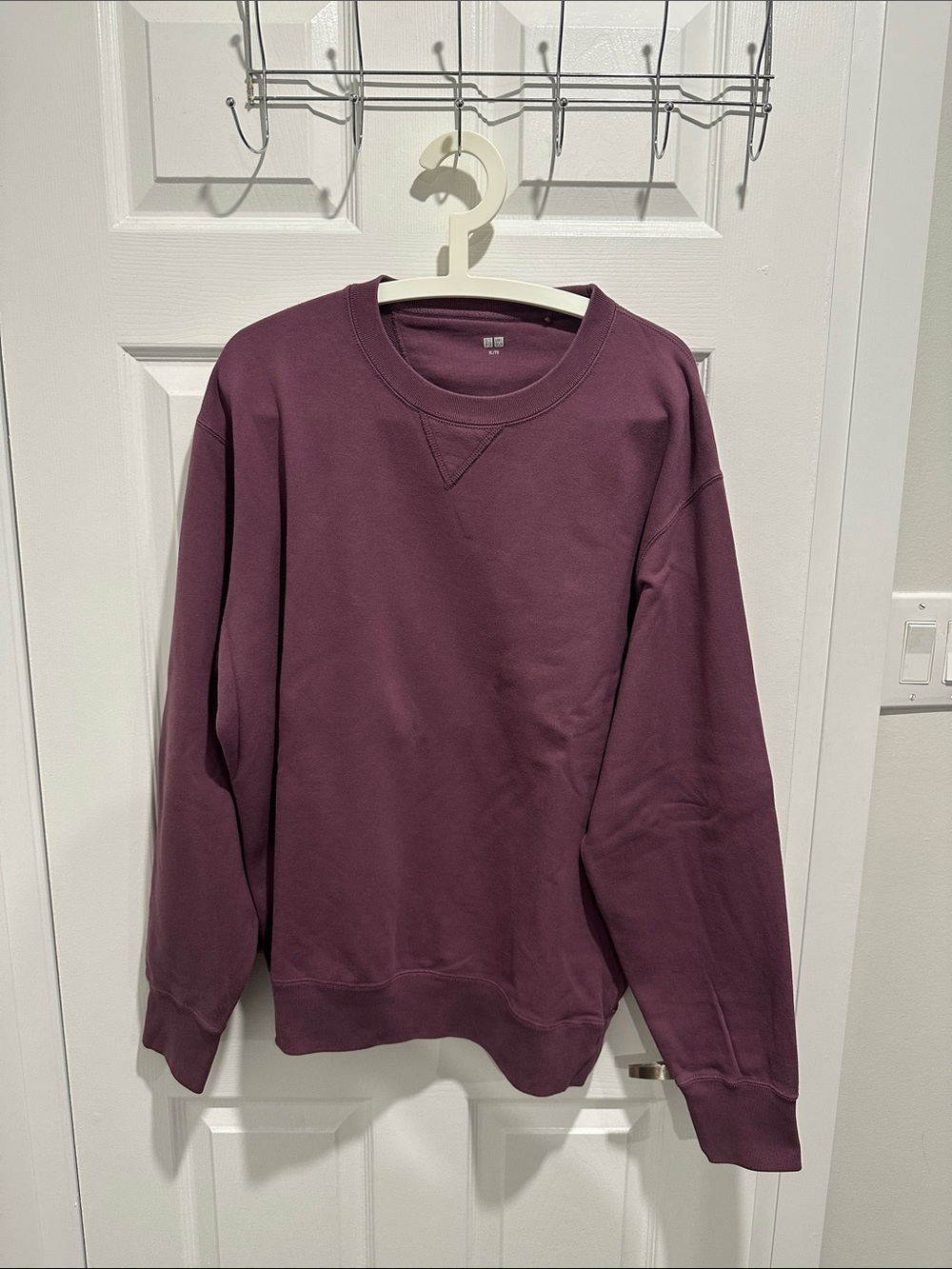 Uniqlo Men's Crewneck Sweatshirt in Plum